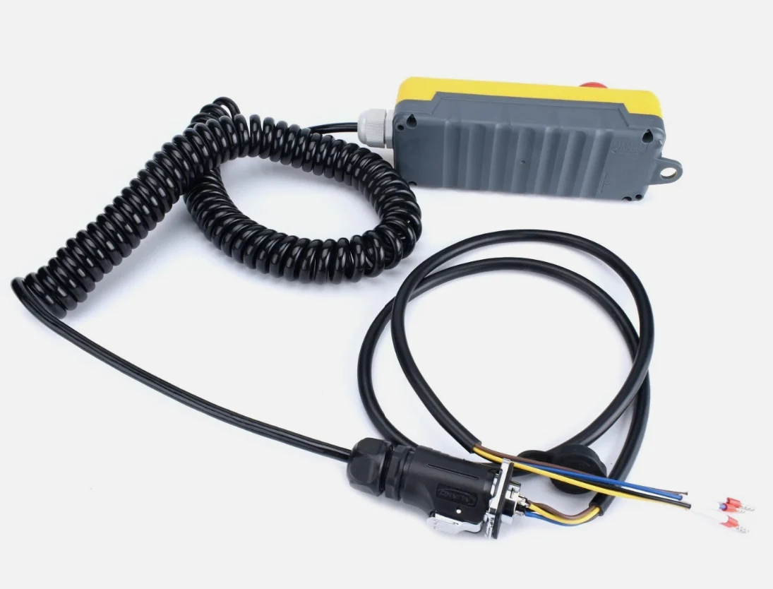 2 3 4 Button Hoist Pendant Control Station Estop - Panel Mount Quick Disconnect - Image 7