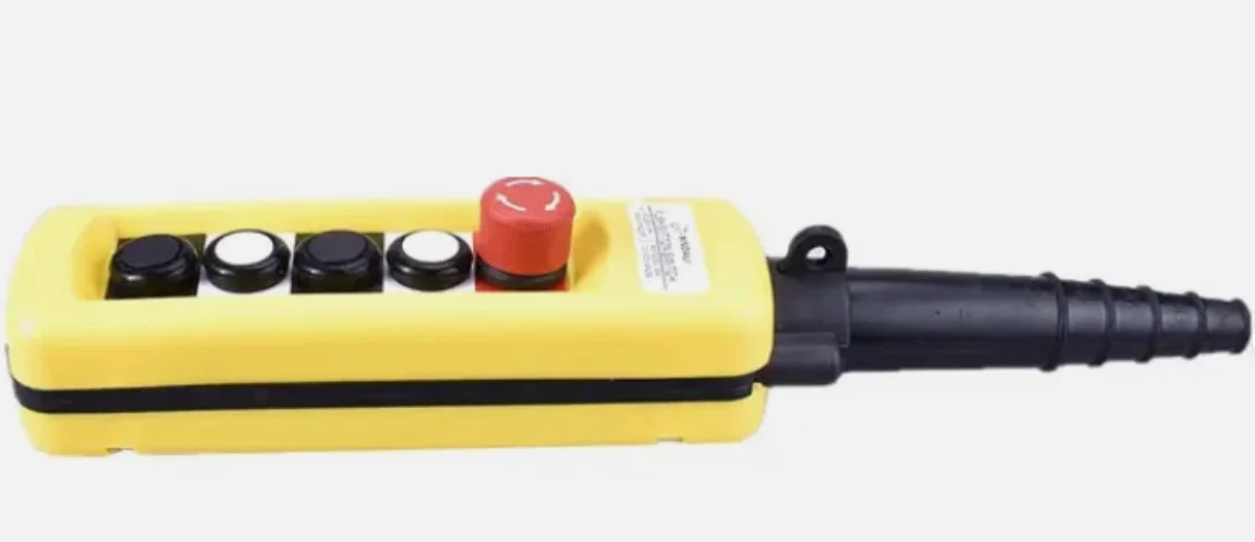 15A NVR Safety Switch SDZ-6-15A with Red Emergency Stop – Lift Cover to Start for Saws, Drills & Workshop Machinery - Image 3