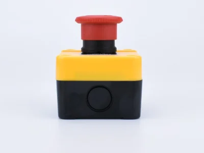 Control Station Emergency Stop Label 1NC Engraved Arrow